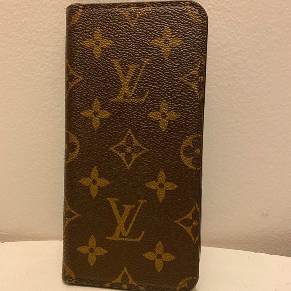 Authentic Louis Vuitton iPhone Xs Max Folio